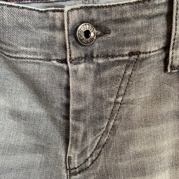 Diesel Grey Skinny Jeans - Picture 4 of 7
